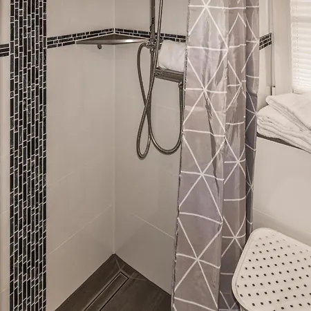 1 Bedroom Amazing In Niebull